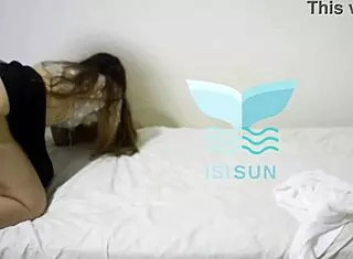 The mystery blonde cuckold receives oral pleasure from the stranger.