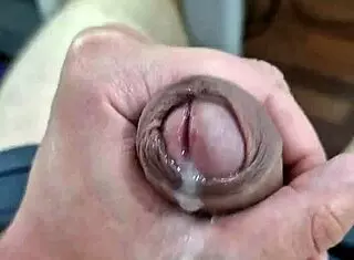 Twink Sucks Neighbor's Juicy Dick