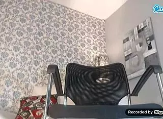 Evafoxy Engages In Masturbation Session