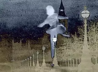 nenek vintage memek berbulu