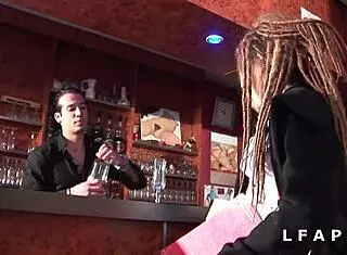 jeune brunette francaise taken in double penetration in libertine club