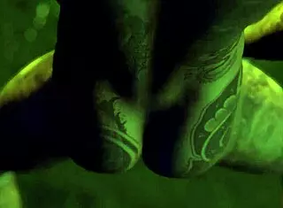 Sex gay action in Second Life virtual world