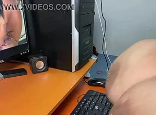 i reacted to my own channel and came watching myself