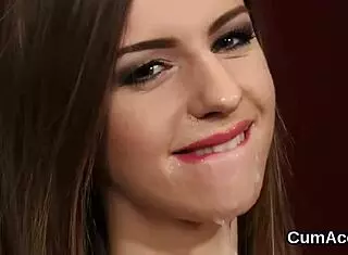 Wow! Hot Babe Swallows Every Drop of Cum on Her Face