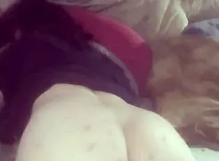 Watch her rub her wet pussy in this homemade session, giving you a close view of her ass and amateurs teasing