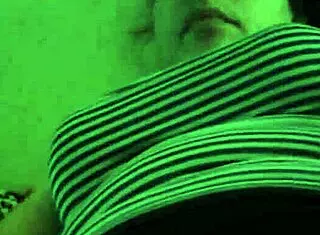 Masturbandola with intense pleasure and desire