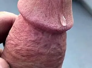 slobberpuss hot day with mature tits