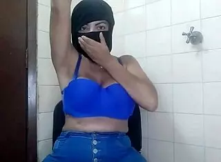 insane belly bulge from monster cocks nearly breaks slut's ribs