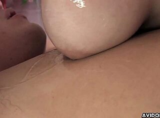 日本棕发美女Mirai Haneda大奶提供无码性按摩！热！🔥