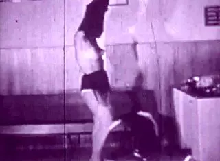 Vintage Granny Fanny Makes Me Feel So Good