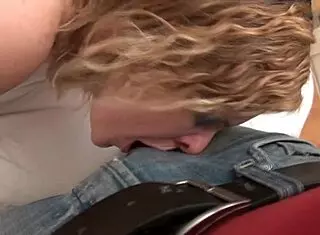 หญิงอ้วนคูการ์ในฉากสนุก