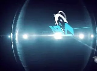 Hot Daisy Fucks Herself Wild With a Cucumber!