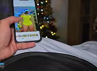 Latina Amateurs Enjoy Holiday Fun Together