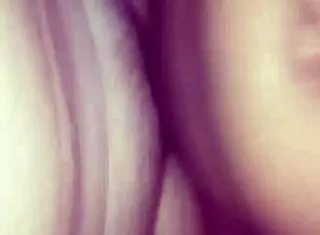 putita cachonda craves my huge cock 🥵