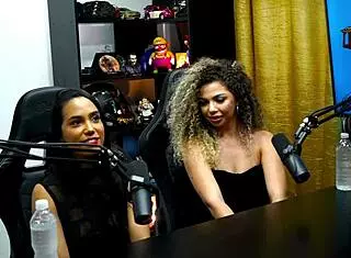 Dani Motta Reveals Natural Tits Intensely!