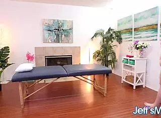 i massage eliza allure's chubby bbw pussy with natural big tits