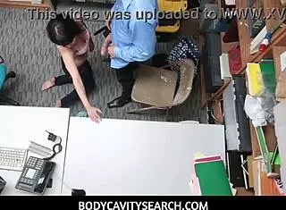 hot thief penelope reed makes a deal with security officer