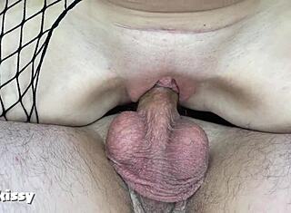 뜨거운 리버스 카우걸에서 클래식 카우걸로 바뀌며 엄청난 크림파이로 끝나