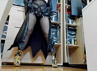 Tribute To Elvira In Femdom Fetish