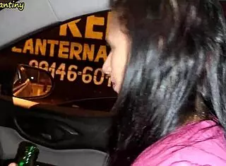 ofereci carona pra gostosa sozinha na rua e ela me deu por gratidao