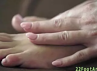 Foot Fetish Slut Gets Cumshot!