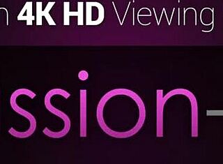 Megőrülök Ellie Nova nagy cicis szűk puncitól desszertnek!