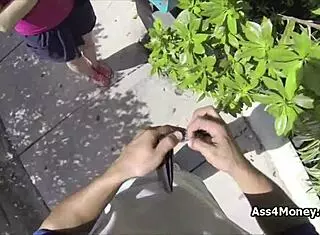 Broke Teen Goes From Payphone To Public Encounter