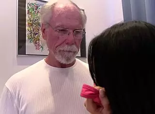 folgosaxxx says, 'watch me give deep throat blowjob and get cum facial on natural tits'