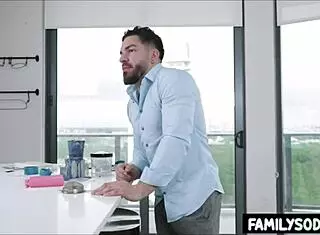 I Fuck My Nerdy Stepsister With Braces In The Lab