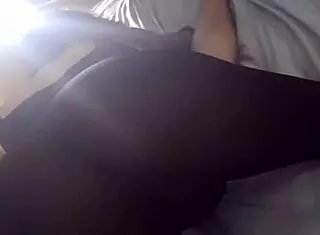 Chupadas Y Ricas Nalgas En Leggins!