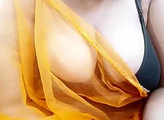 Desi Hot Girlfriend Having Fun with Friend