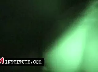 i have secret beach sex with blonde in doggystyle and cumshot on her narrow ass