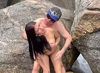 Vamos Fuder Em Uma Trilha Deserta With Big Cock And Natural Tits 😜