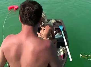 i'm hot teen riding dildo on webcam, lovin it so much