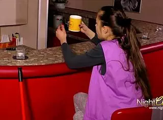 Cleaner at the nightclub fucks the boss in high definition