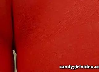 Skin tight leggings highlight cameltoe pussy and bubble butt in sexy yoga compilation