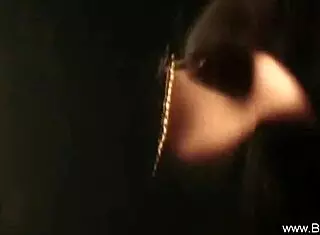 She feels hotter every time she dances gracefully and gently