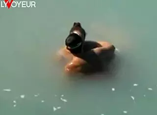 Beach Voyeur Catches Lucky Guy With BBW Mermaid Flashing Tits