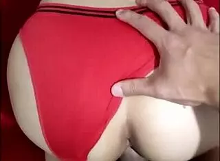 que rico suena mi vagina cuando la metes, papi?