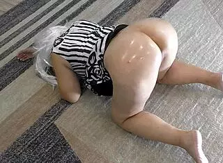 Strict Stepmom Relaxes with Anal Sex on Her Stepson at Home