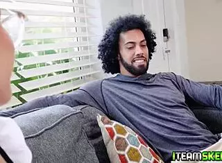 Maid Honey Hayes begs for more of her client's big throbbing cock 😍