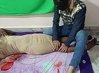 indian housewife cheats with friend's husband