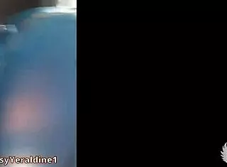 latina shows big ass at mall seeking strangers