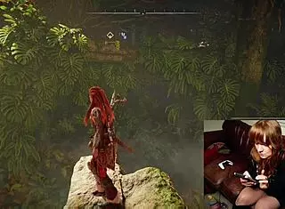 gamer slut forgets cam on