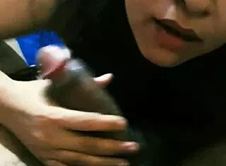 Chubby Latina Gives Oral To Hunter