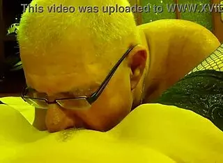 Husband Licks Amateur Wife's Spreading Legs