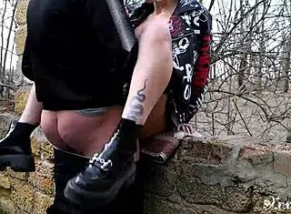 naked girl: 'drive me to swallow cum in outdoor blowjob'