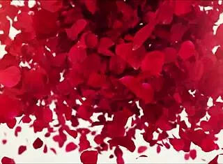 Lena Monroe spreads her young European legs for solo Czech action!