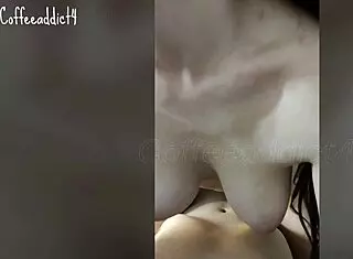 Mi Vecina Esta Caliente