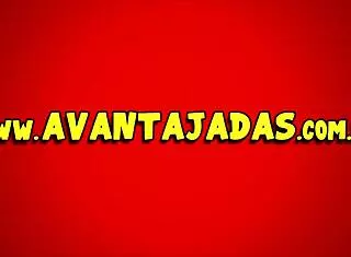 Travesti advogada mostrando seu poderoso dote